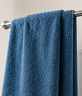 Blue quick-drying towel